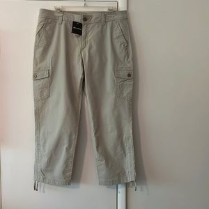 Eddie Bauer Ripstop cropped chinos